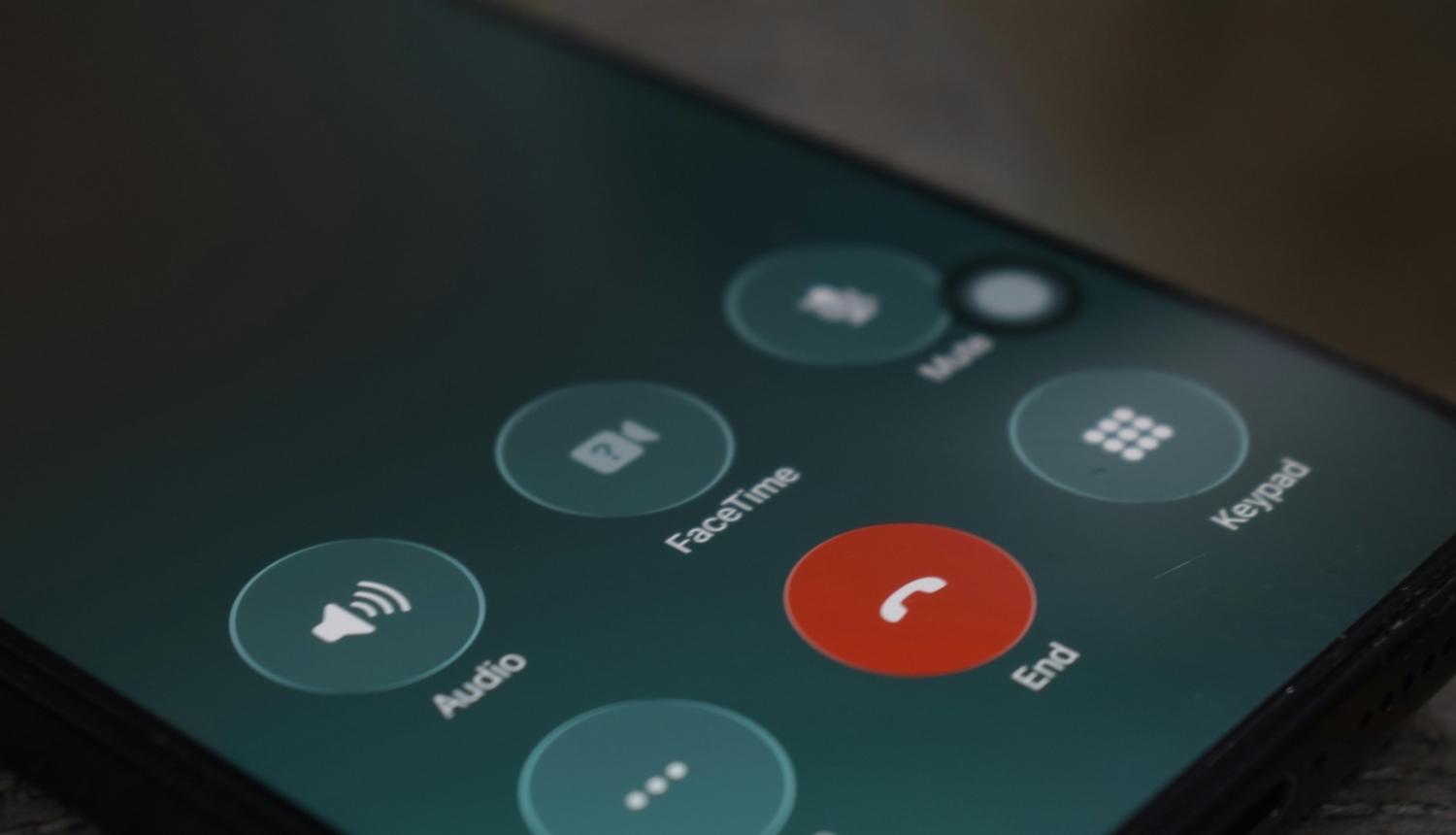 ienākošais zvans mobilais telefons